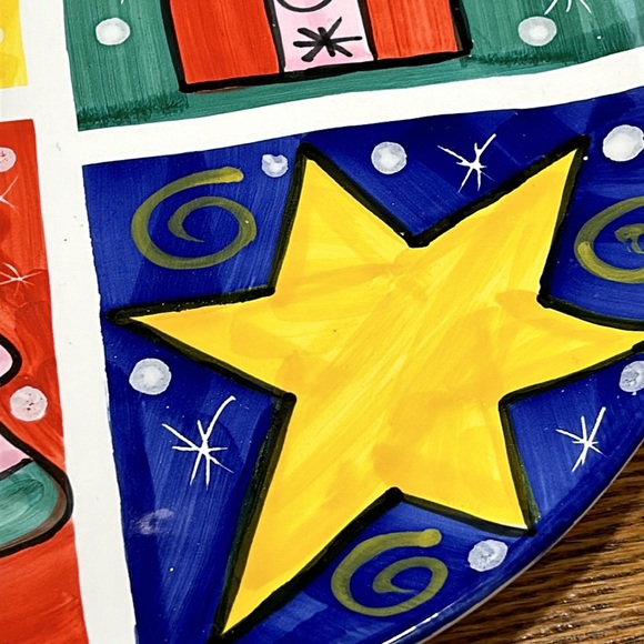 Pier 1 Christmas themed 14” cookie/serving tray.  Great condition. - Picture 5 of 8